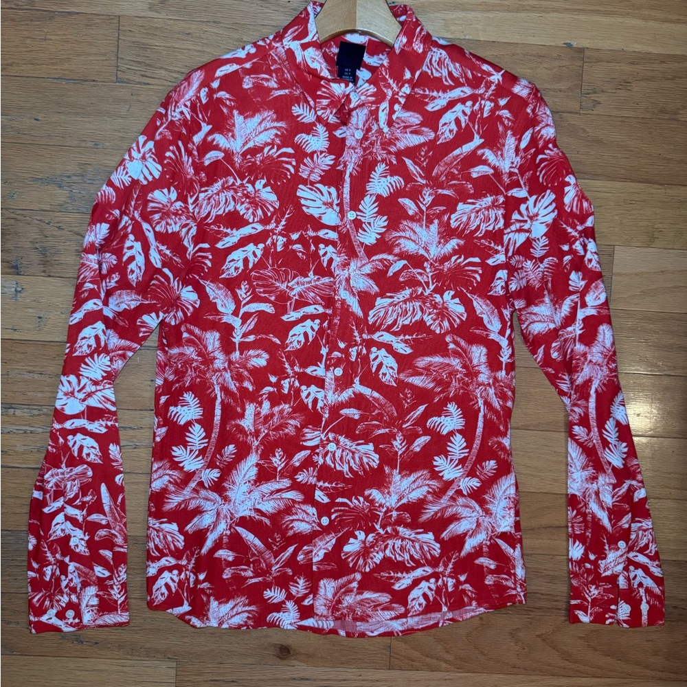 H&M Red and White Casual Button Down Shirt - Size Small